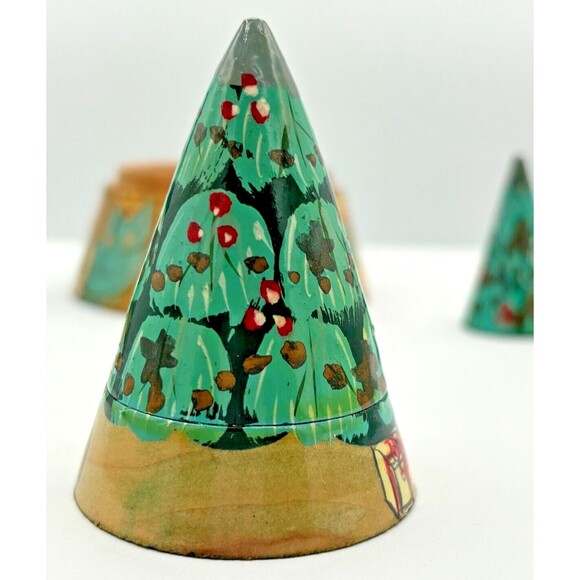 Dept 56 Wooden Nesting Christmas Trees Toys Set of 3 Handpainted Vintage - Picture 10 of 16